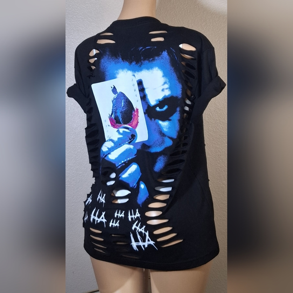 Black Custom Joker /Batman Tshirt - Picture 6 of 7